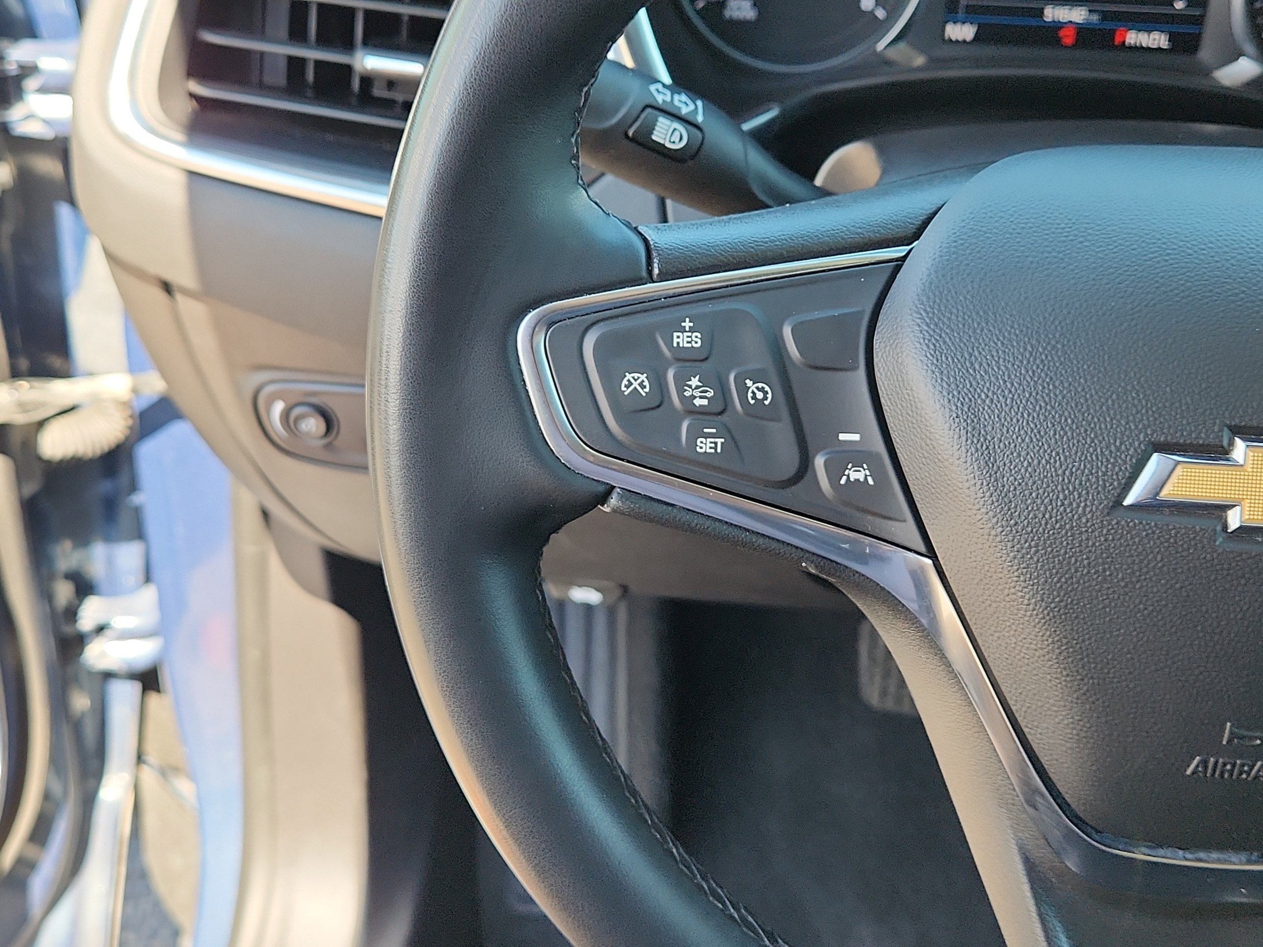 Used 2024 Chevrolet Equinox LT AWD/4WD image 16