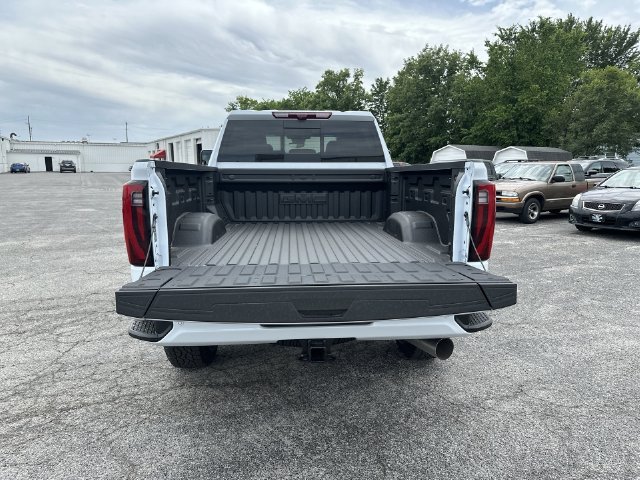 New 2026 GMC Sierra 3500 Denali Ultimate w/ LPO, Black Badging Package AWD/4WD image 30