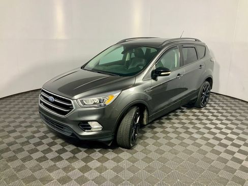 Used 2017 Ford Escape Titanium AWD/4WD image 9