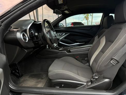 Used 2018 Chevrolet Camaro LT w/ RS Package RWD image 38