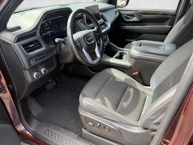 Used 2022 GMC Yukon SLE w/ Gmc Pro Safety Plus Package RWD image 11
