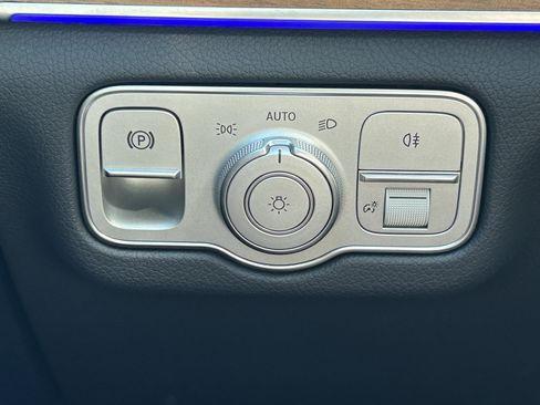 Certified 2024 Mercedes-Benz GLE 350 4MATIC image 23