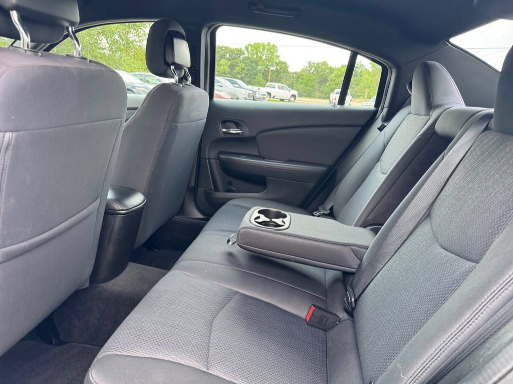 Used 2013 Chrysler 200 Touring FWD image 33