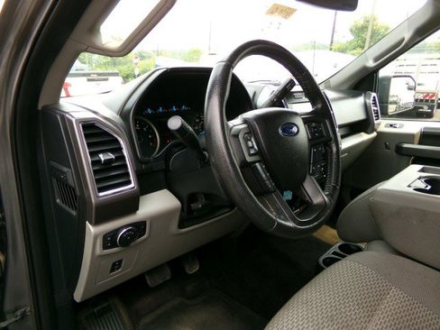 Used 2015 Ford F150 XLT w/ Equipment Group 302A Luxury AWD/4WD image 15
