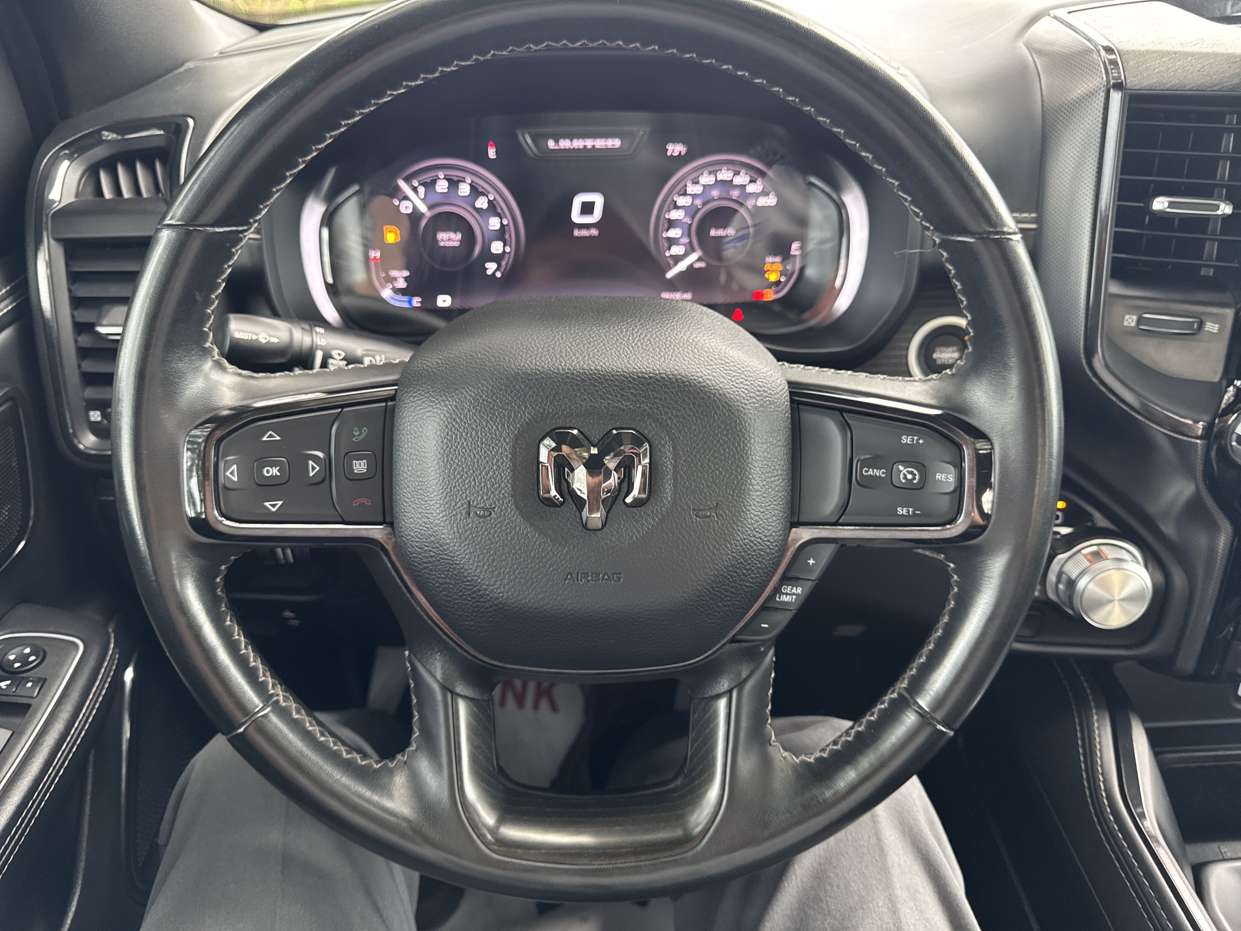 Used 2023 RAM 1500 Limited w/ Night Edition AWD/4WD image 32