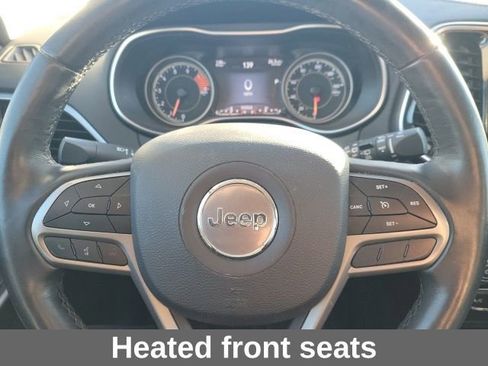 Used 2019 Jeep Cherokee Limited w/ Luxury Group image 12