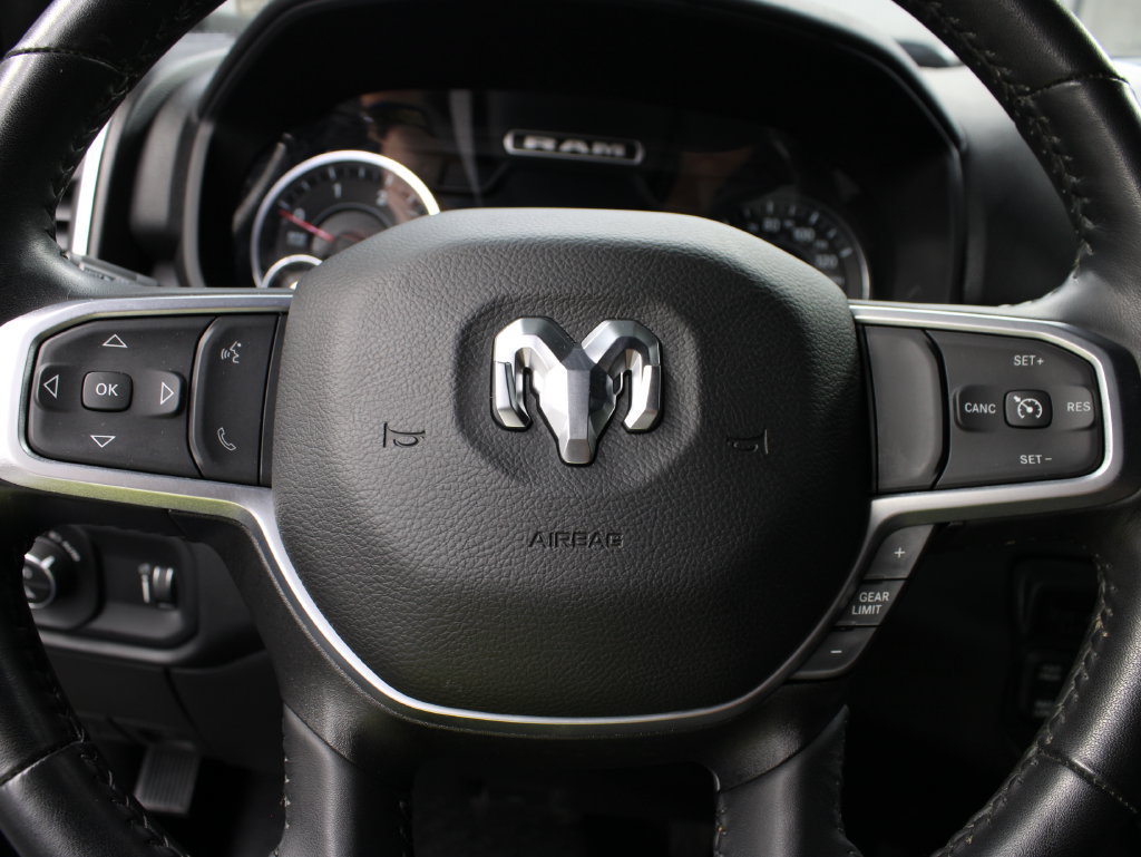 Used 2024 RAM 2500 Big Horn w/ Night Edition AWD/4WD image 54