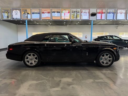 Used 2013 Rolls-Royce Phantom Drophead Coupe RWD image 5
