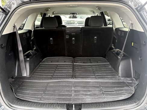 Used 2020 Kia Sorento LX w/ LX I4 Convenience Package image 11