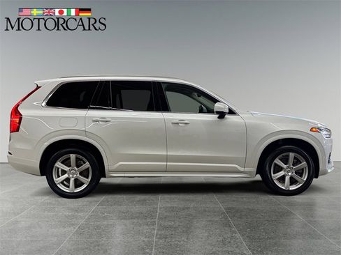 Certified 2023 Volvo XC90 B5 Core w/ Climate Package image 2
