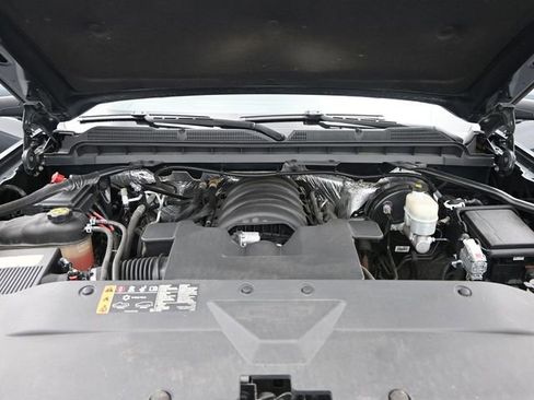 Used 2018 Chevrolet Silverado 1500 LT w/ All Star Edition image 17