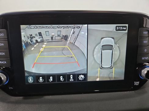 Used 2020 Hyundai Santa Fe Limited image 21