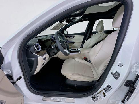 New 2026 Mercedes-Benz C 300 Sedan image 23