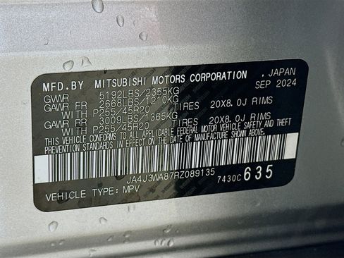 Used 2024 Mitsubishi Outlander SEL image 12