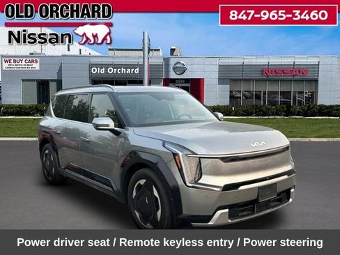 Used 2024 Kia EV9 Land AWD/4WD image 5