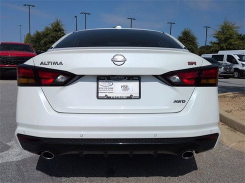 Used 2024 Nissan Altima 2.5 SR image 5
