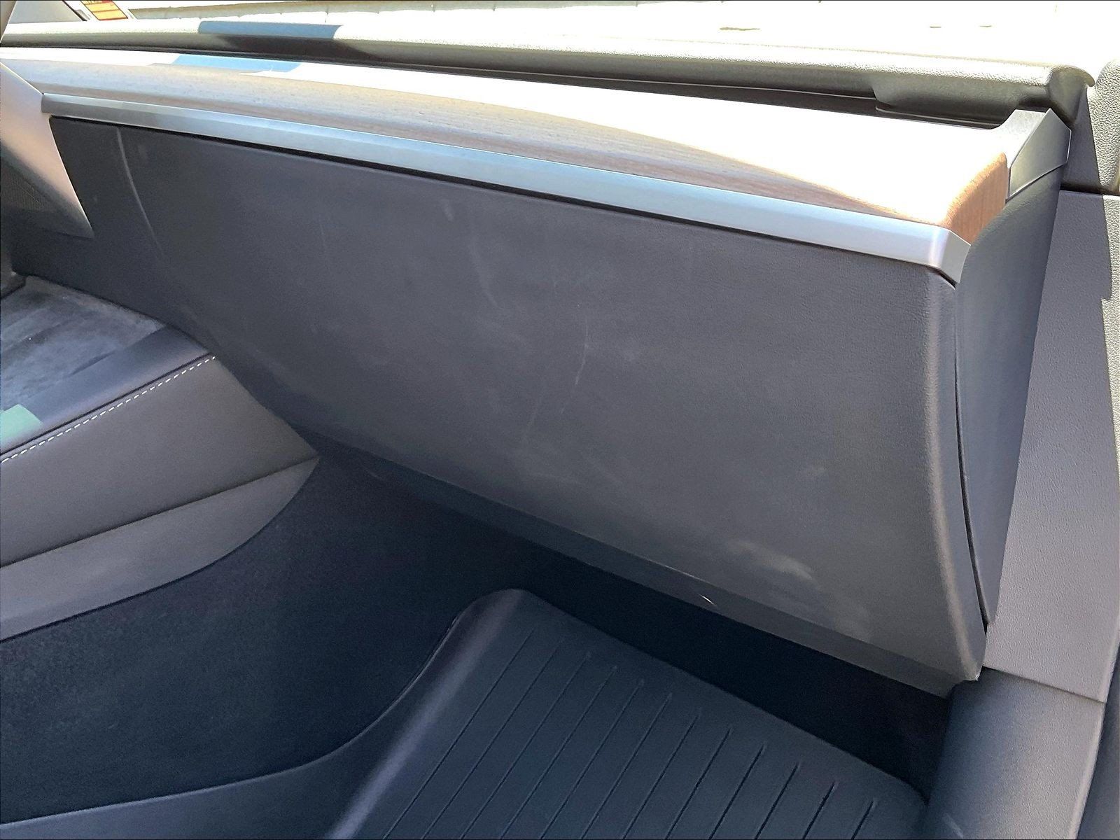 Used 2023 Tesla Model 3 Standard Range RWD image 14
