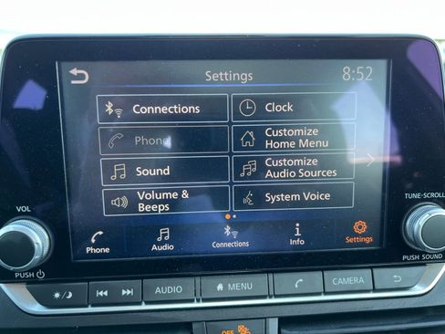 Used 2025 Nissan Altima 2.5 SV AWD/4WD image 15
