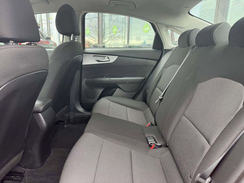 Used 2023 Kia Forte LXS FWD image 10