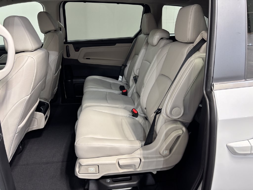 New 2027 Honda Odyssey EX-L image 17