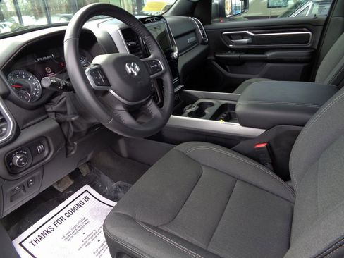 Used 2024 RAM 1500 Big Horn image 10