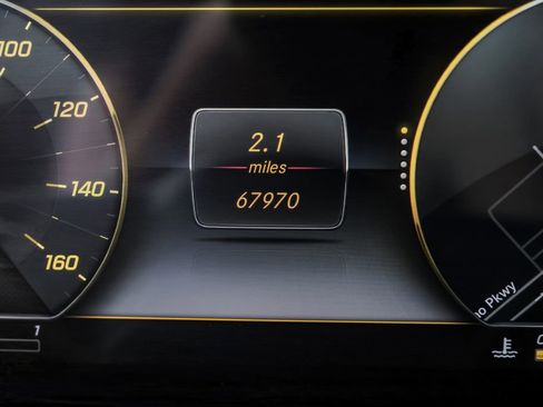 Used 2019 Mercedes-Benz S 560 4MATIC Coupe image 17