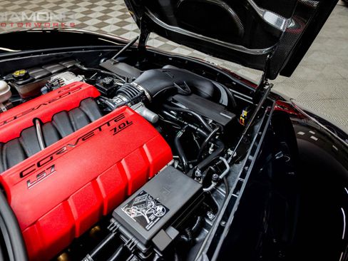 Used 2013 Chevrolet Corvette 427 w/ Z06 Carbon Fiber Package image 89