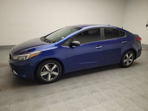 Used 2018 Kia Forte S w/ S Technology Plus Package FWD image 2