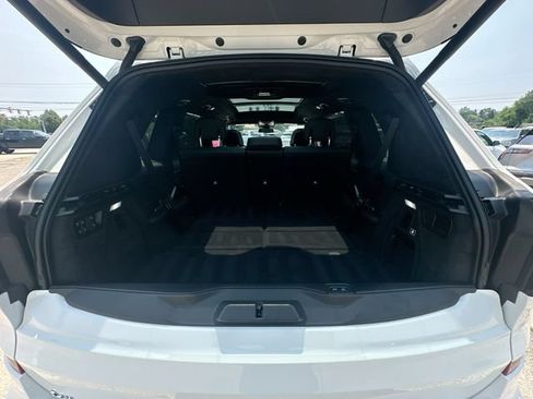 Used 2024 BMW X7 xDrive40i w/ Executive Package AWD/4WD image 29
