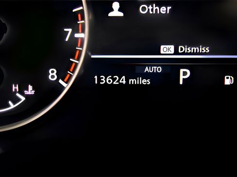 Used 2024 Nissan Pathfinder SV image 20