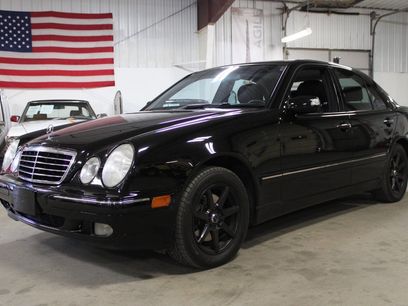 Used 2001 Mercedes-Benz E 320 4MATIC Sedan