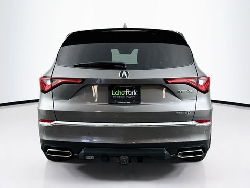Used 2023 Acura MDX SH-AWD w/ Advance Package image 7