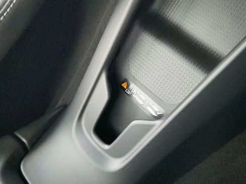 Used 2024 Chevrolet Corvette Stingray Preferred Cpe w/ 2LT image 42