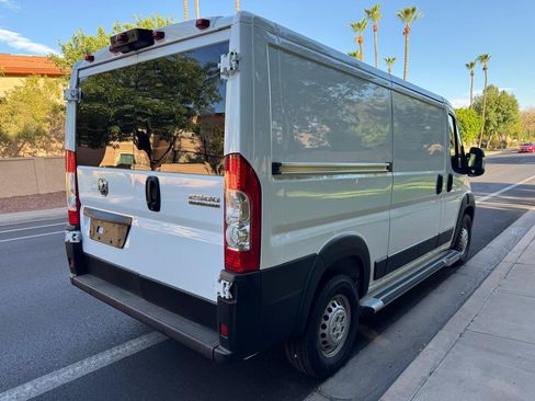 Used 2025 RAM ProMaster 2500 w/ U-Haul Equipment Group FWD image 5