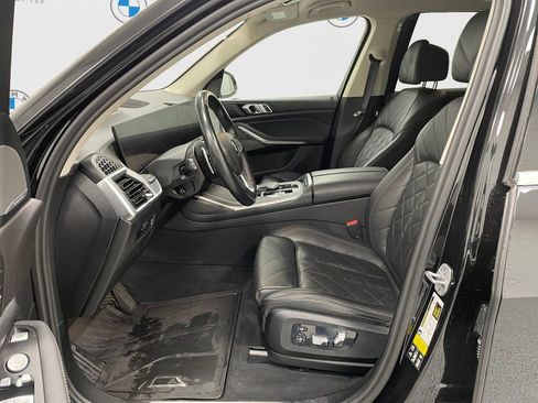 Used 2023 BMW X7 xDrive40i w/ Premium Package image 7