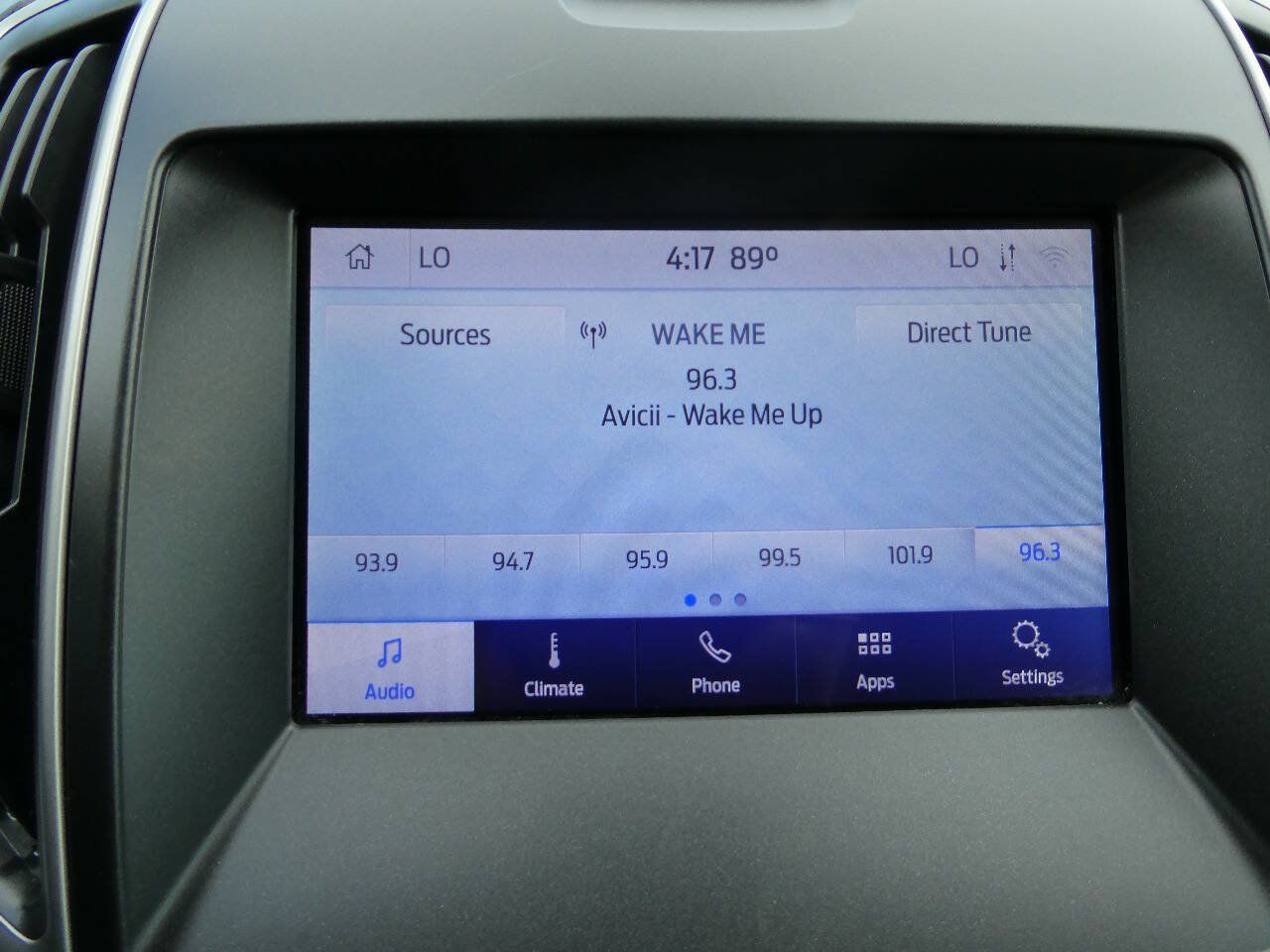 Used 2020 Ford Edge SEL w/ Convenience Package AWD/4WD image 17