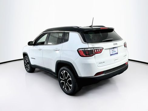 Used 2022 Jeep Compass Limited AWD/4WD image 7