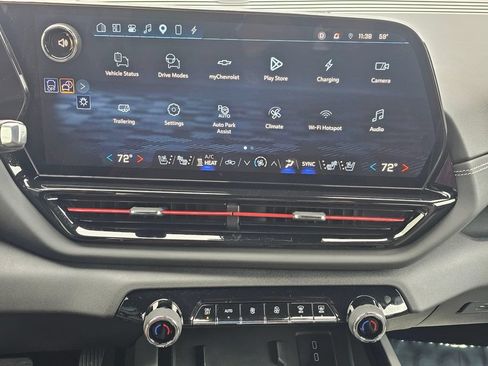 Used 2026 Chevrolet Silverado EV Trail Boss AWD/4WD image 29