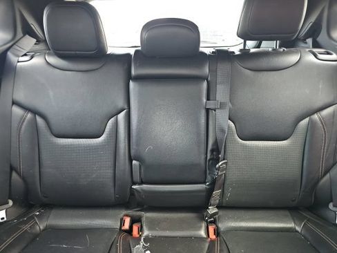 Used 2023 Jeep Compass Latitude AWD/4WD image 13