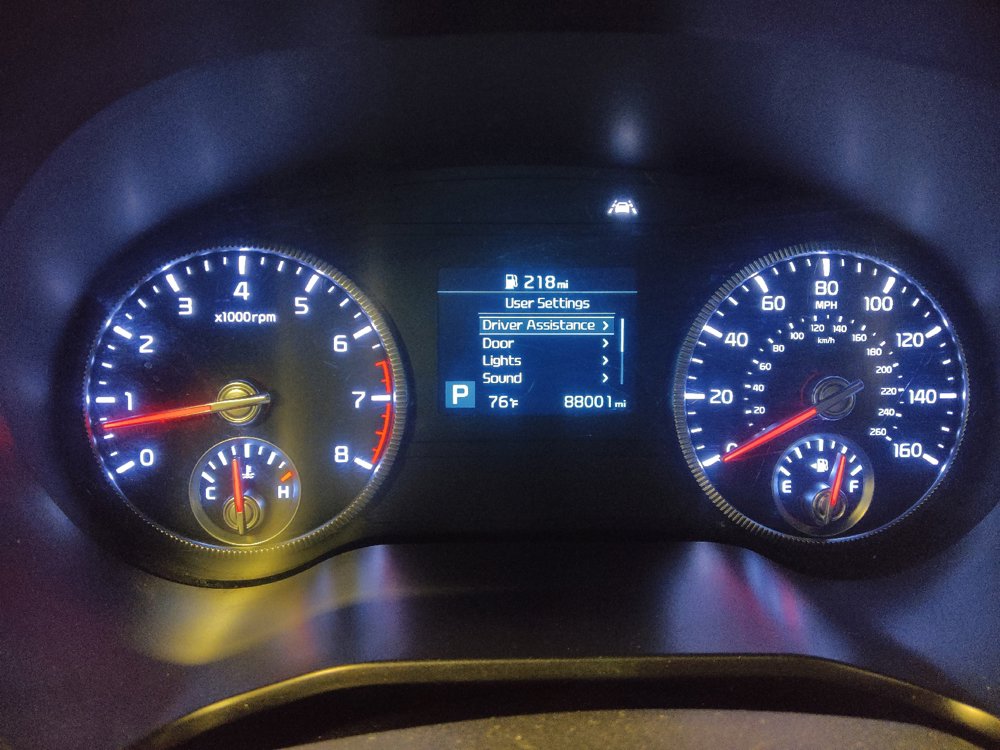 Used 2020 Kia Telluride LX FWD image 23