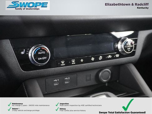 New 2025 Mitsubishi Outlander SE image 22