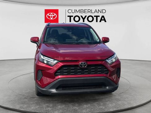 Used 2025 Toyota RAV4 XLE AWD/4WD image 8