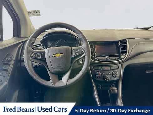 Used 2020 Chevrolet Trax LS w/ Tint and Cruise Package AWD/4WD image 22