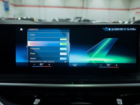 Used 2023 BMW X7 M60i image 66