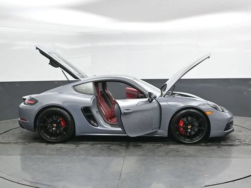 Used 2023 Porsche 718 Cayman GTS RWD image 40
