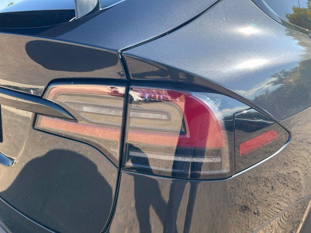 Used 2025 Tesla Model X AWD/4WD image 11