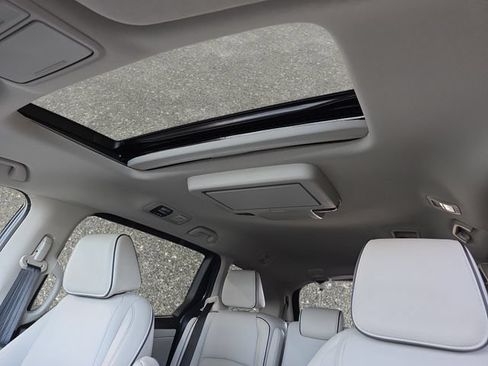 Used 2025 Honda Odyssey Touring image 31