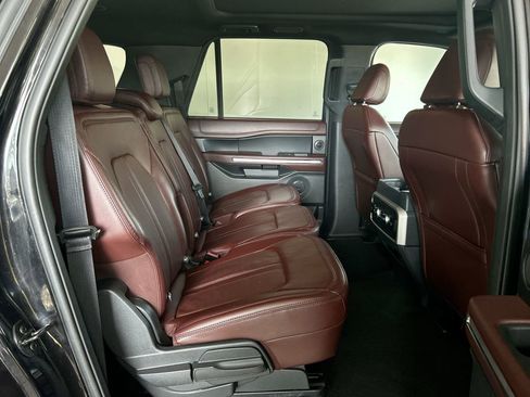 Used 2024 Ford Expedition Max Limited image 39