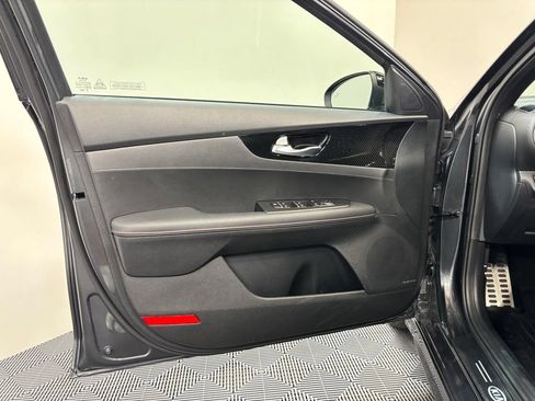 Used 2024 Kia Forte GT w/ GT2 Package FWD image 29