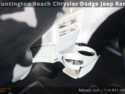 Used 2019 Tesla Model X Performance image 34